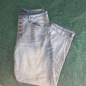 Sincerely Jules light wash jeans